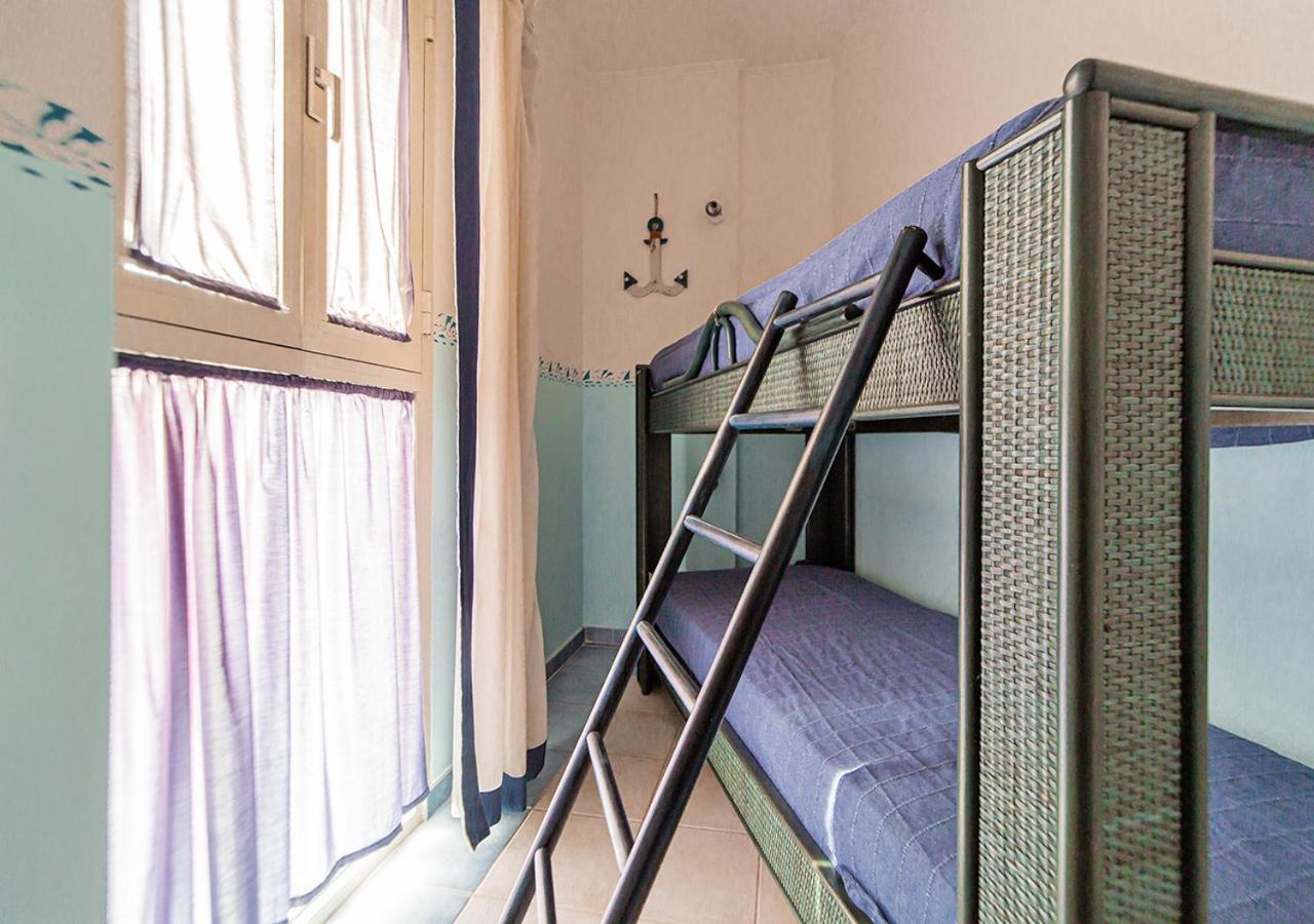 Murphy Holiday Home - Flat House 302 Λα Μανταλένα Εξωτερικό φωτογραφία
