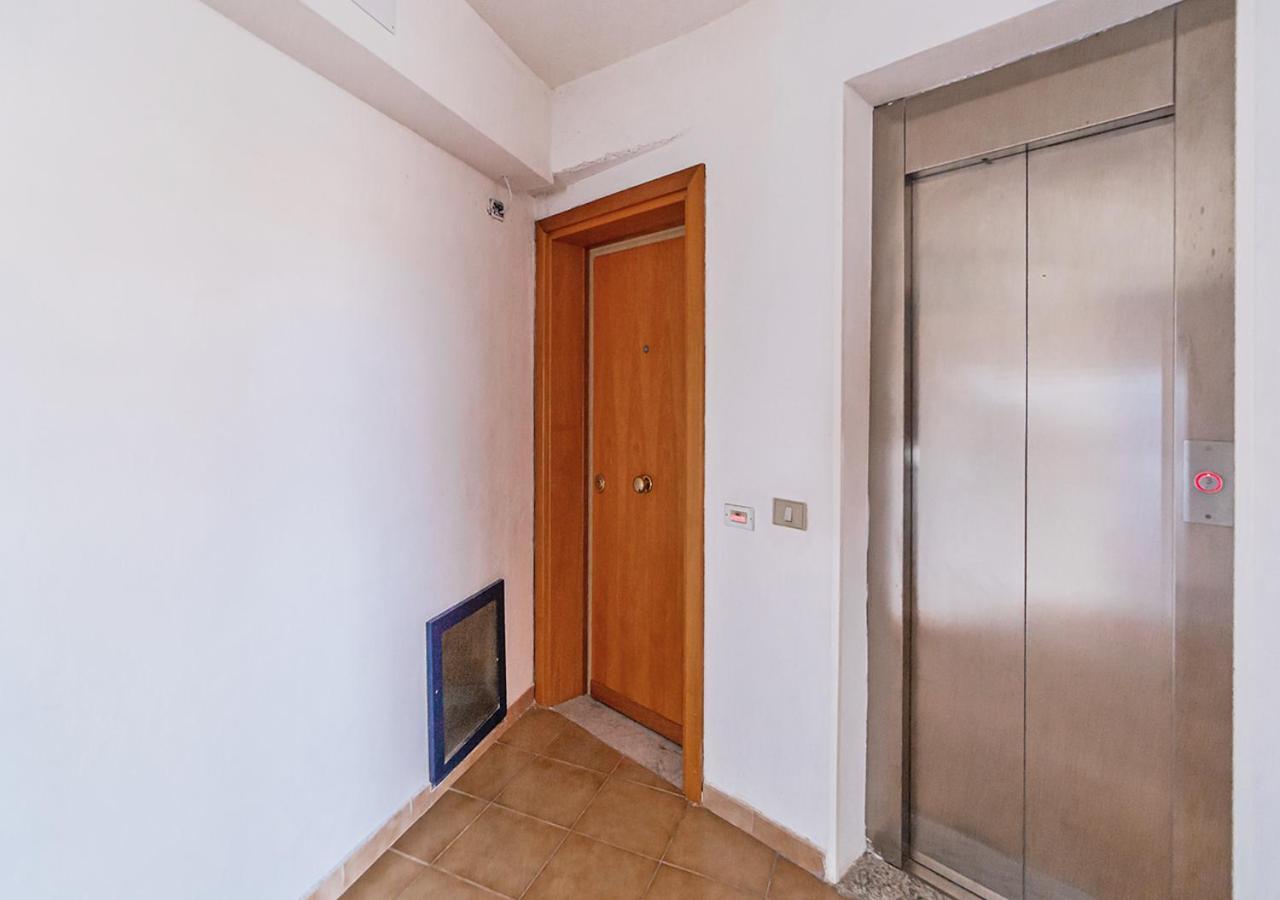 Murphy Holiday Home - Flat House 302 Λα Μανταλένα Εξωτερικό φωτογραφία